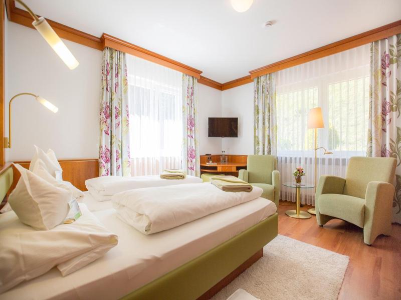 Flair Hotel Adlerbad image