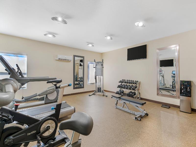 Best Western Plus Fresno Airport Hotel image