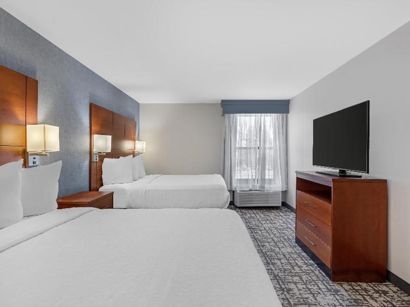 Best Western Plus Fresno Airport Hotel image