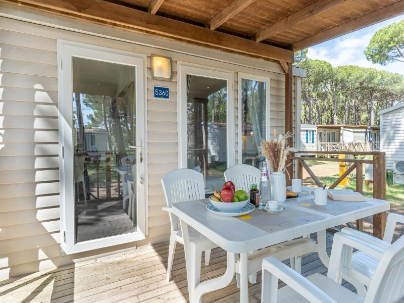 Club del Sole Spina Family Collection image