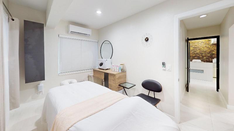 Worthington All Male Guesthouse image