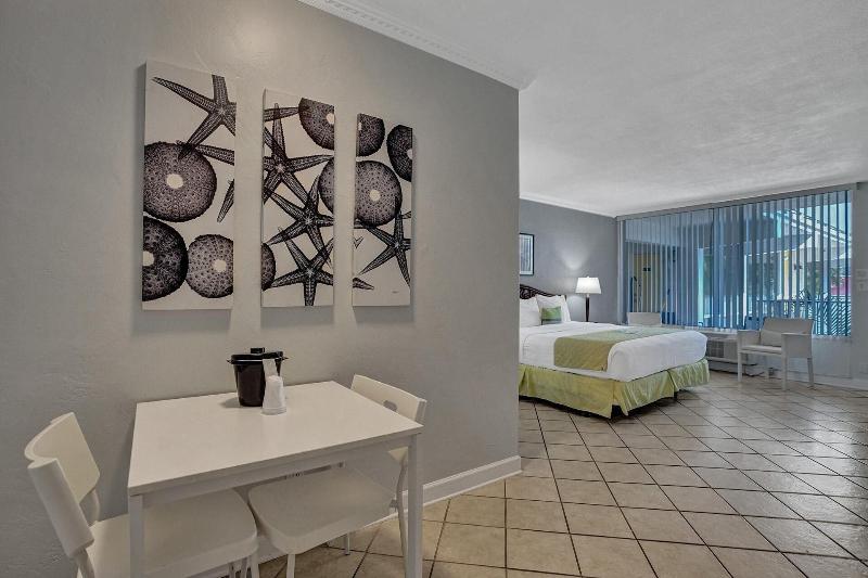 Worthington All Male Guesthouse image