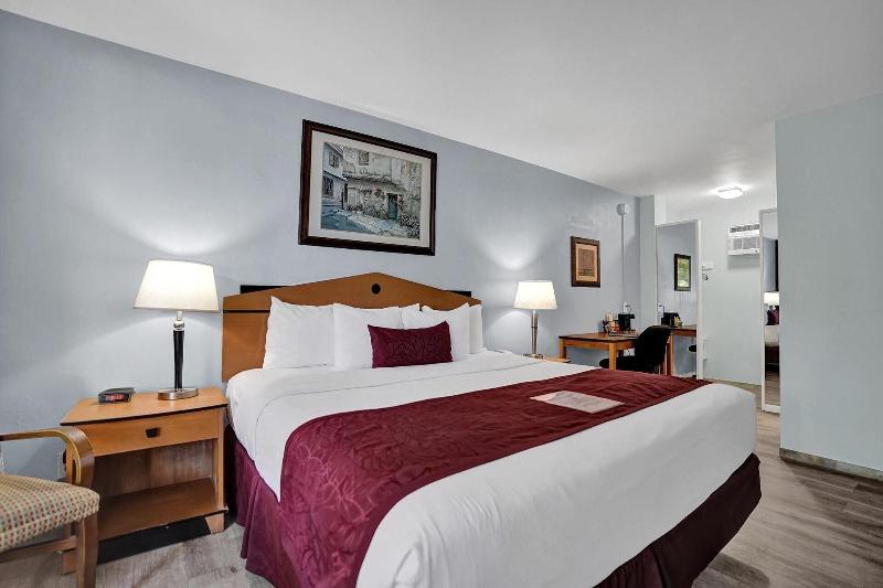 Worthington All Male Guesthouse image