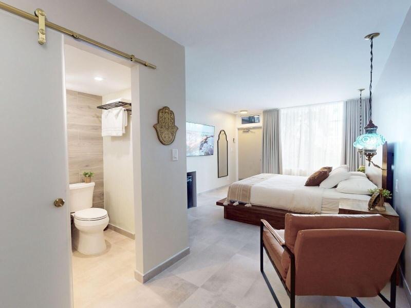 Worthington All Male Guesthouse image