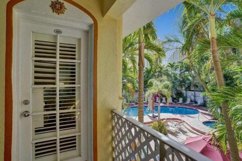 Worthington All Male Guesthouse image