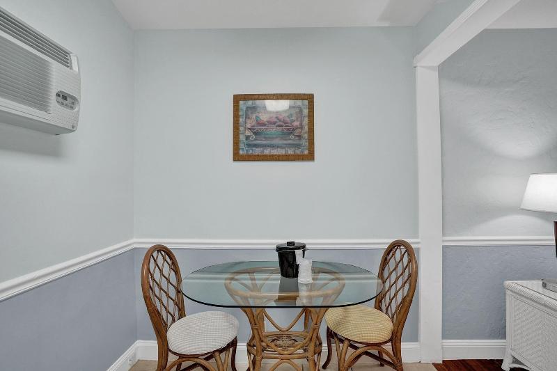 Worthington All Male Guesthouse image