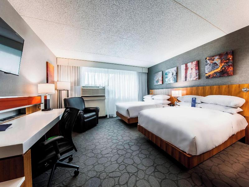 DOUBLE TWO DOUBLE BEDS