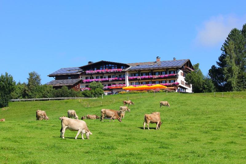 Schwarzenbach's Landhotel