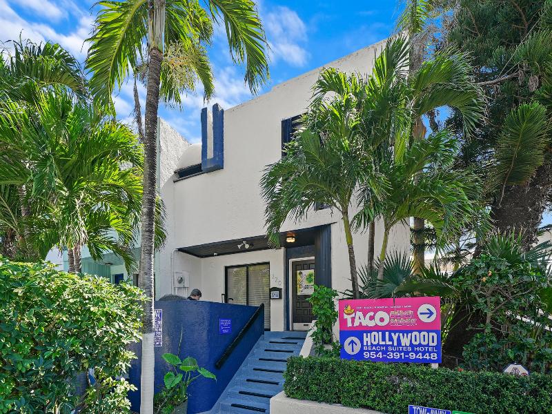 Hollywood Beach Suites & Hotel image