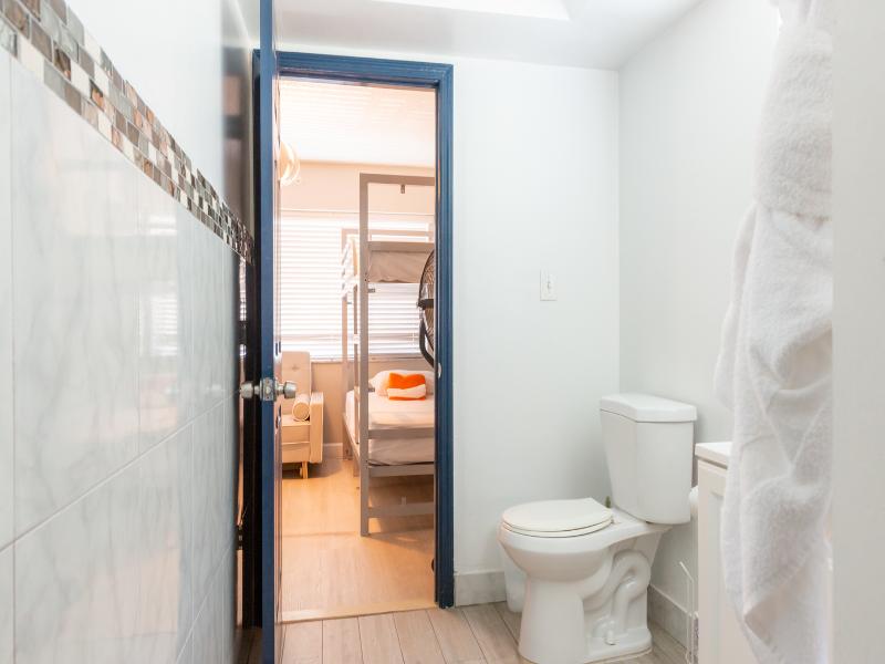 Hollywood Beach Suites & Hotel image