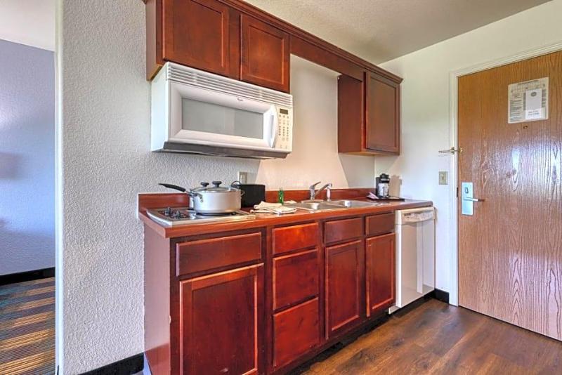 Home Towne Suites image