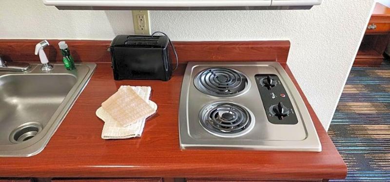 Home Towne Suites image