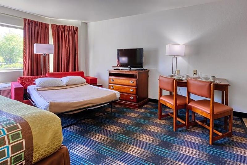 Home Towne Suites image