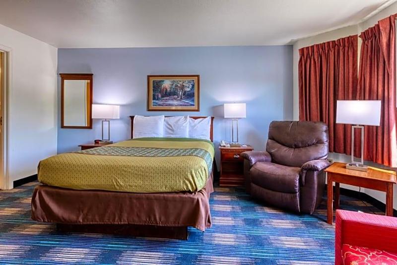 Home Towne Suites image