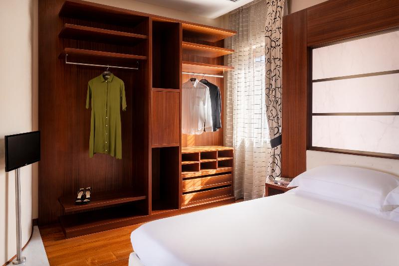 Repubblica Firenze Luxury Apartment UNA Esperienze image