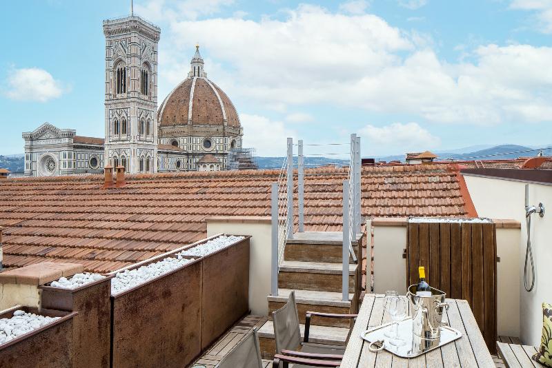 Repubblica Firenze Luxury Apartment UNA Esperienze image