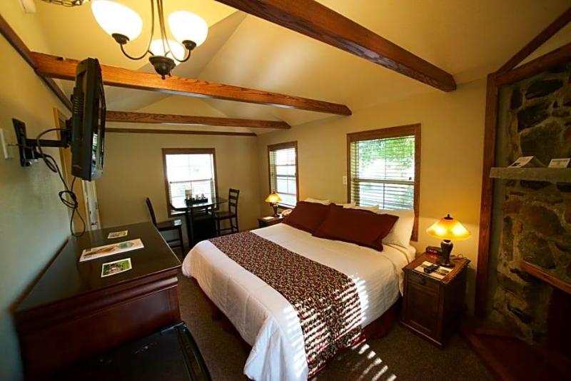 Wonder Valley Ranch Resort and Conference Center