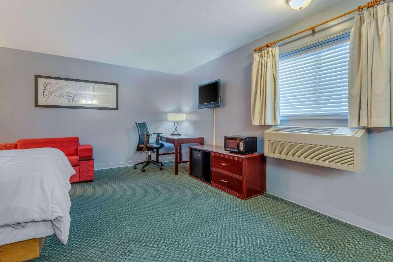 Bed room