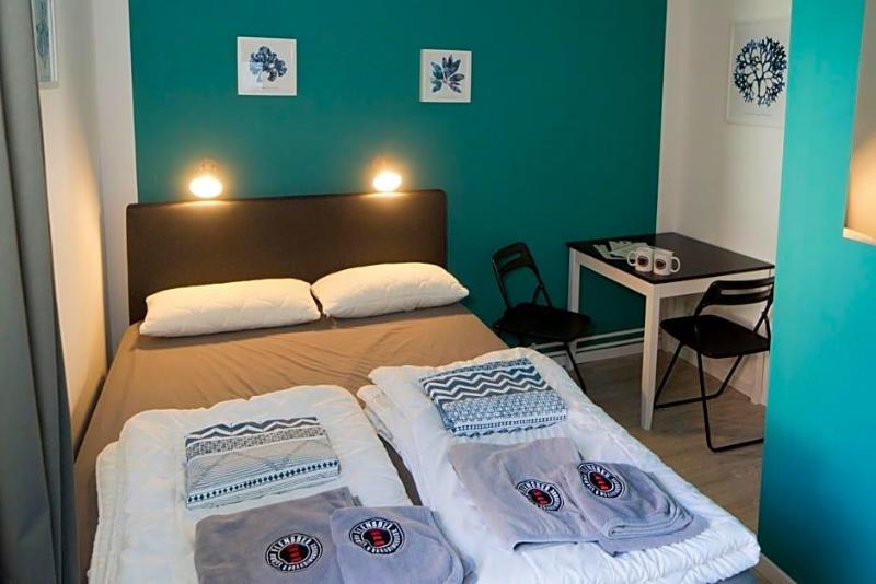 Flensbed Hostel & Boardinghouse image