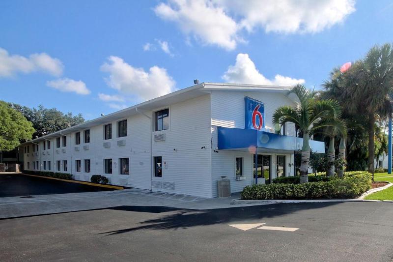 Motel 6 Fort Lauderdale