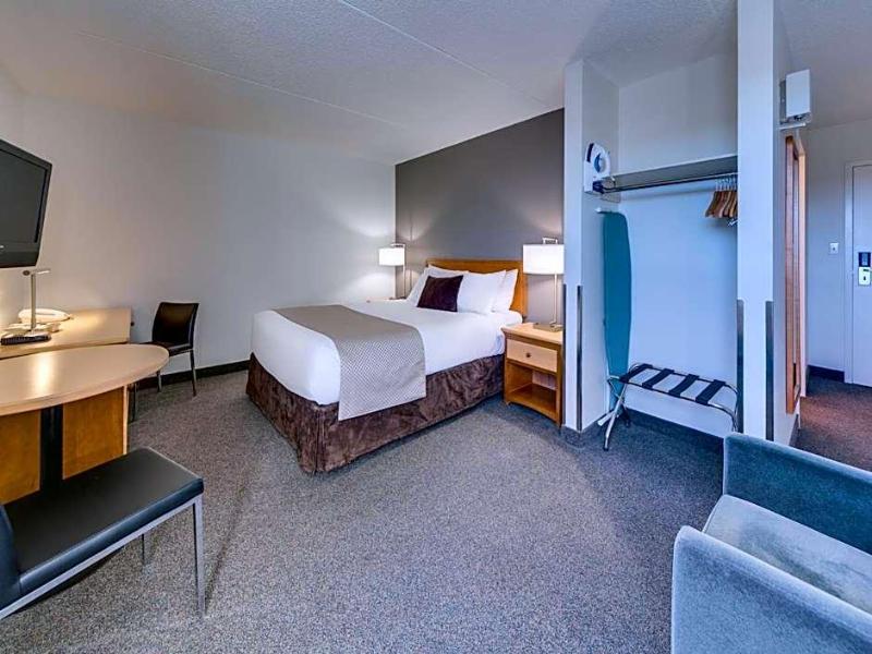 Heritage Inn Hotel & Convention Centre image