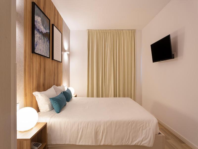 Made Inn image