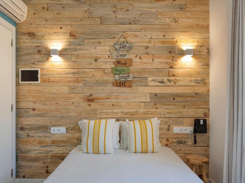 Made Inn image