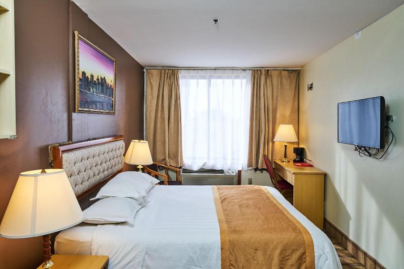 Flushing Hotel image