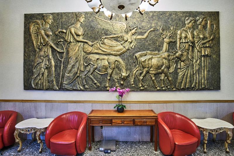 Flushing Hotel image