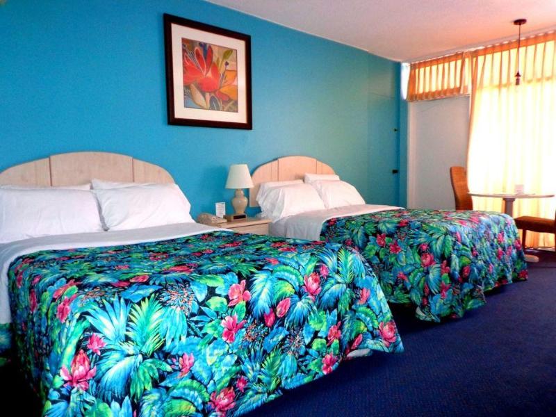Sands Harbor Hotel & Marina
