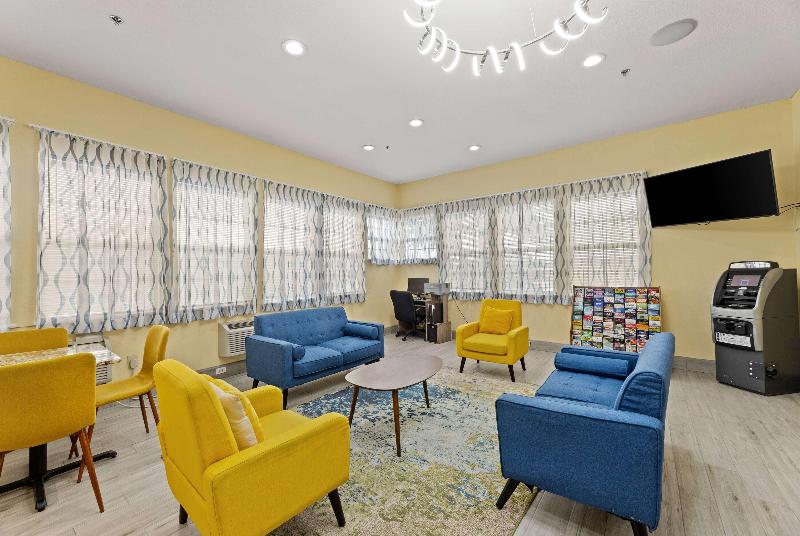 Days Inn & Suites Euless Dfw Airport South image