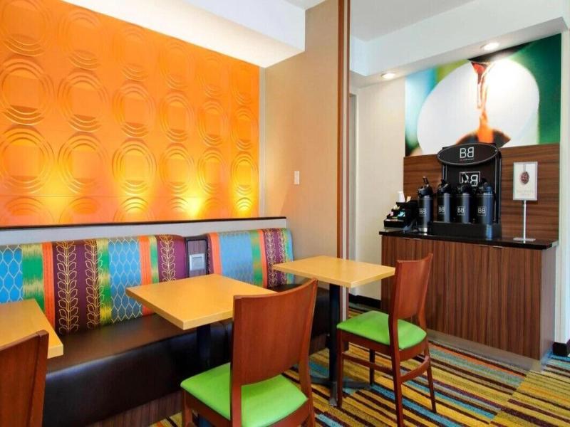 Fairfield Inn By Marriott Colorado Springs South