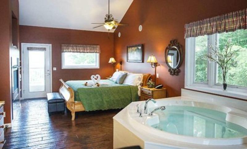 Hermann Hill Vineyard & Inn image