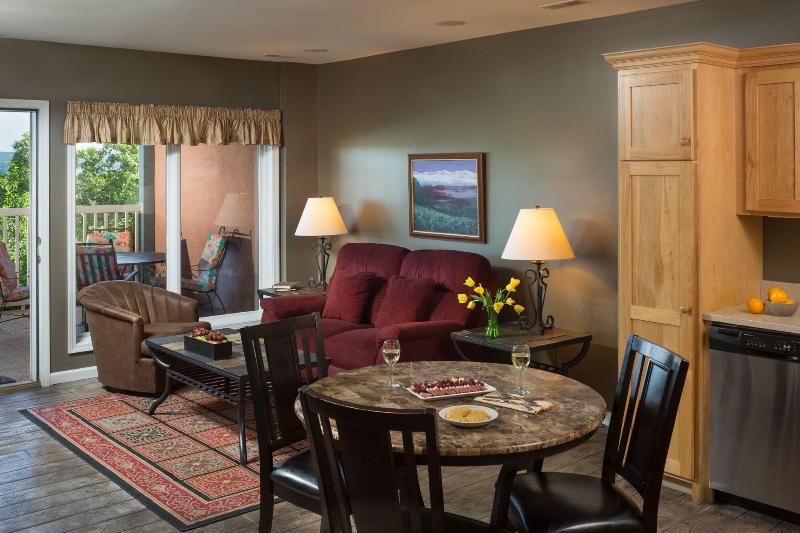 Hermann Hill Vineyard & Inn image