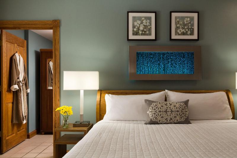 Hermann Hill Vineyard & Inn image