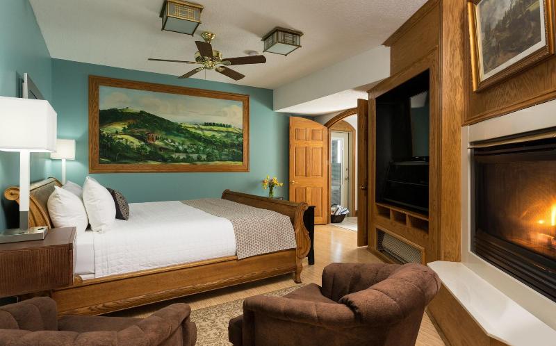 Hermann Hill Vineyard & Inn image