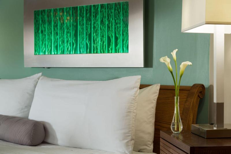 Hermann Hill Vineyard & Inn image