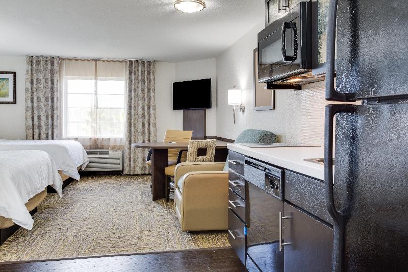 Candlewood Suites Ft. Lauderdale Airport Cruise