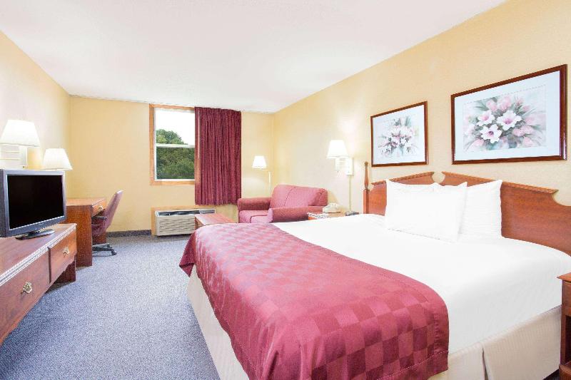 Bed room