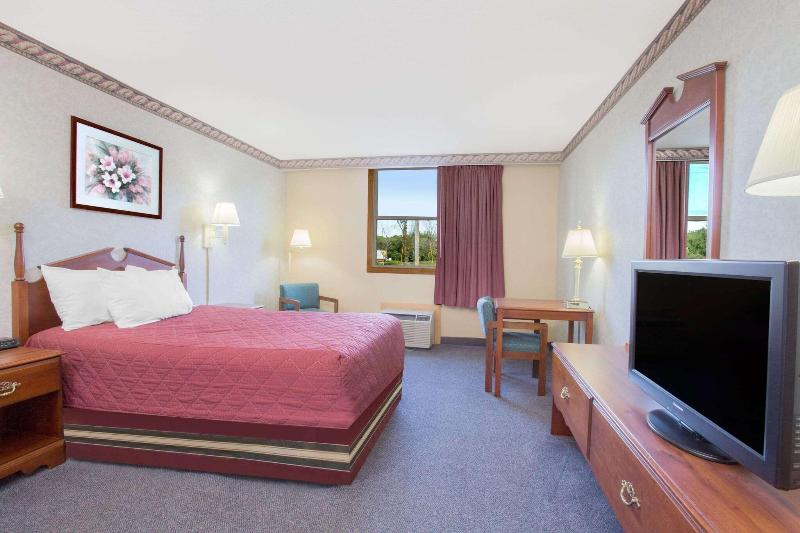 Ramada by Wyndham Angola/Fremont Area image