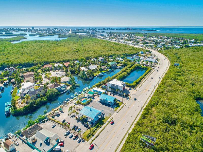 Tip Top Isles Resort & Marina image