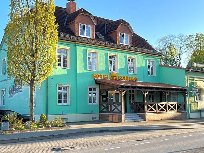 Am Schloß image