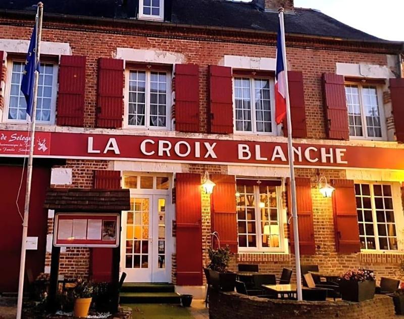 La Croix Blanche De Sologne image