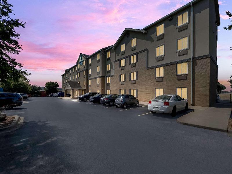 WoodSpring Suites Fort Worth Fossil Creek image