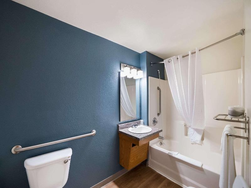 WoodSpring Suites Fort Worth Fossil Creek image