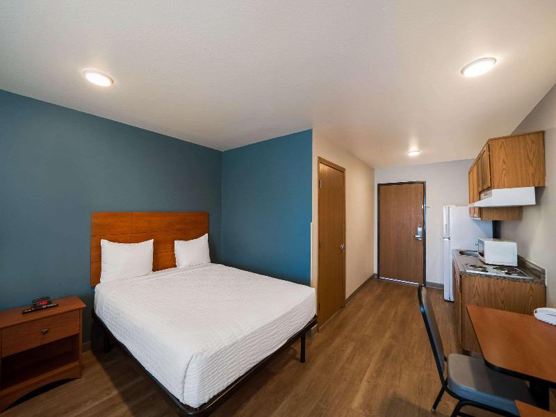 WoodSpring Suites Fort Worth Fossil Creek image