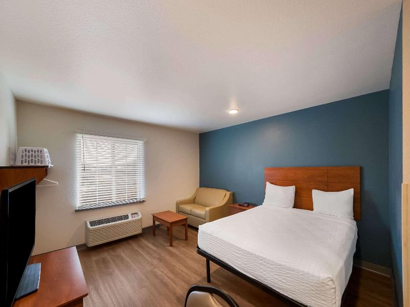 WoodSpring Suites Fort Worth Fossil Creek image