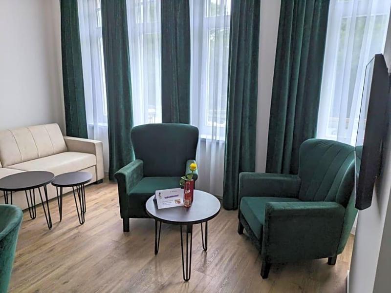 Seehotel Ecktannen image