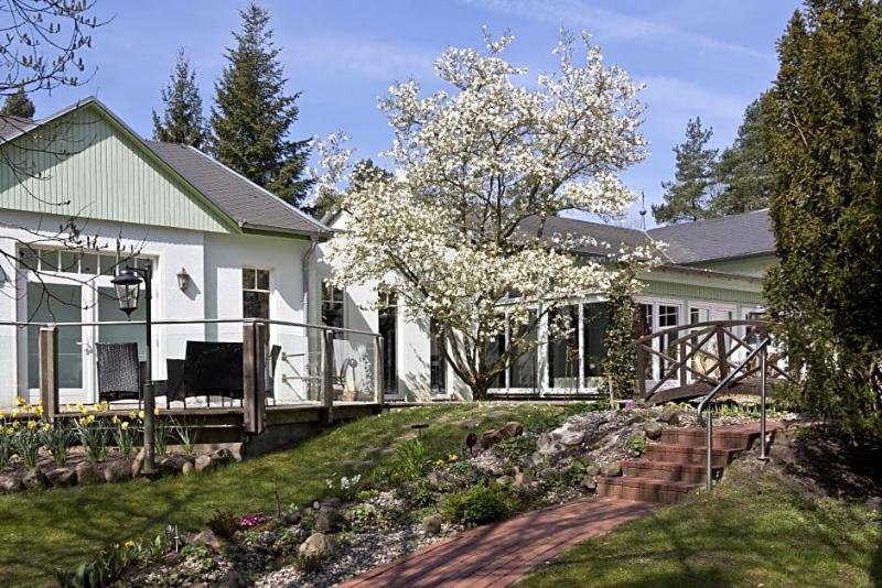 Seehotel Ecktannen image