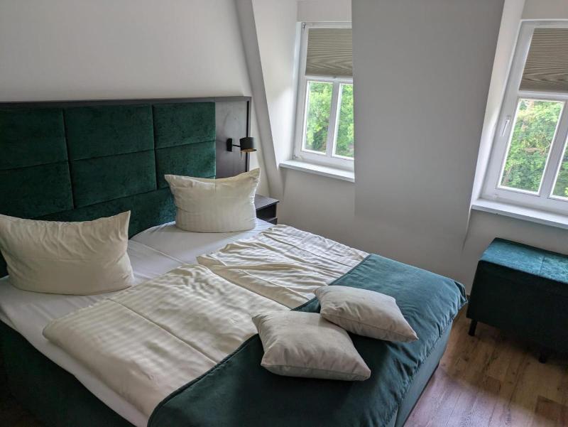Seehotel Ecktannen image